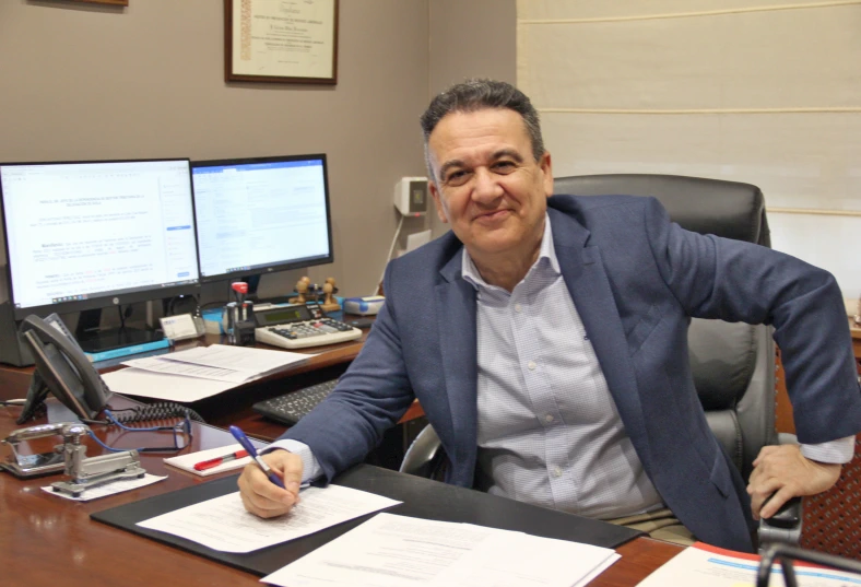 Economista Asesor Fiscal Carlos Vidal Fernández Arenas de San Pedro y Candeleda